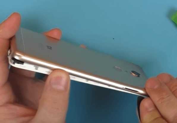 Как открыть заднюю крышку смартфона Xiaomi Сяоми - пошаговая инструкция